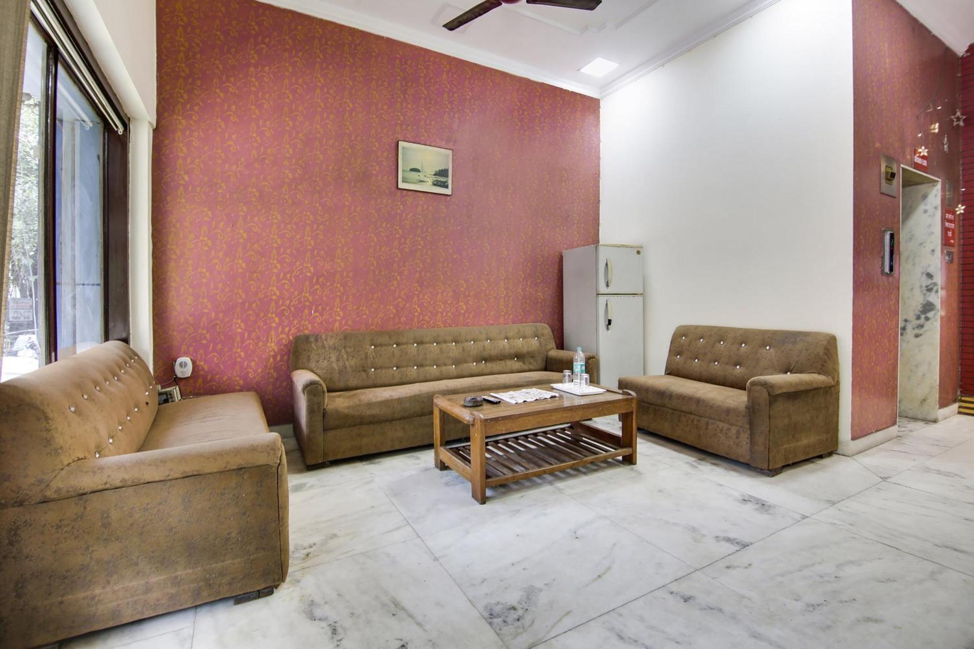 Hotel O Sunshine Palace Дели Экстерьер фото
